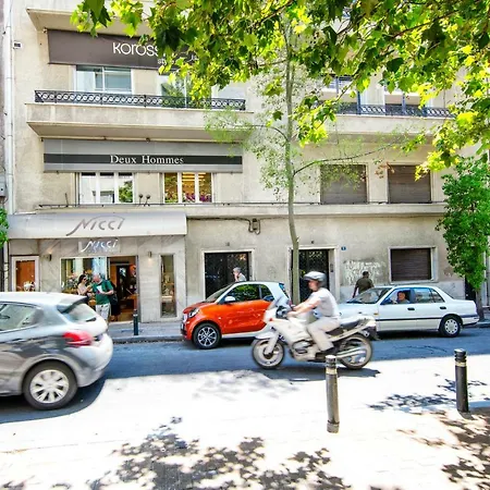 Kolonaki Square Business Apartment.